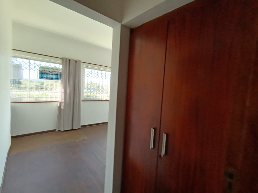 2 Bedroom Property for Sale in Humewood Eastern Cape